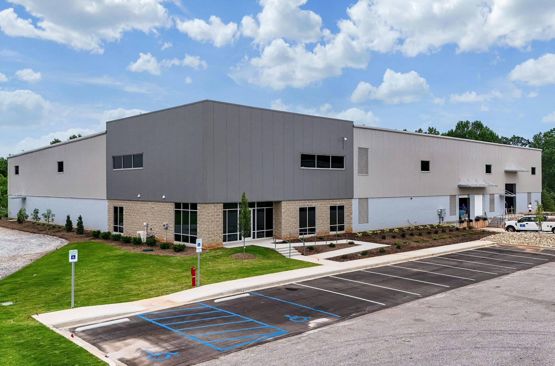 ballews new exterior